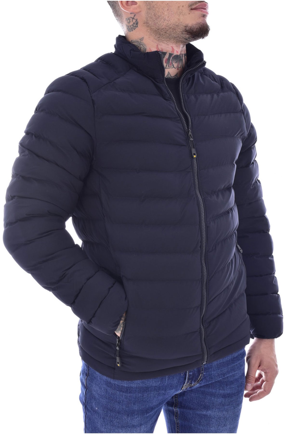 5599-Leo gutti