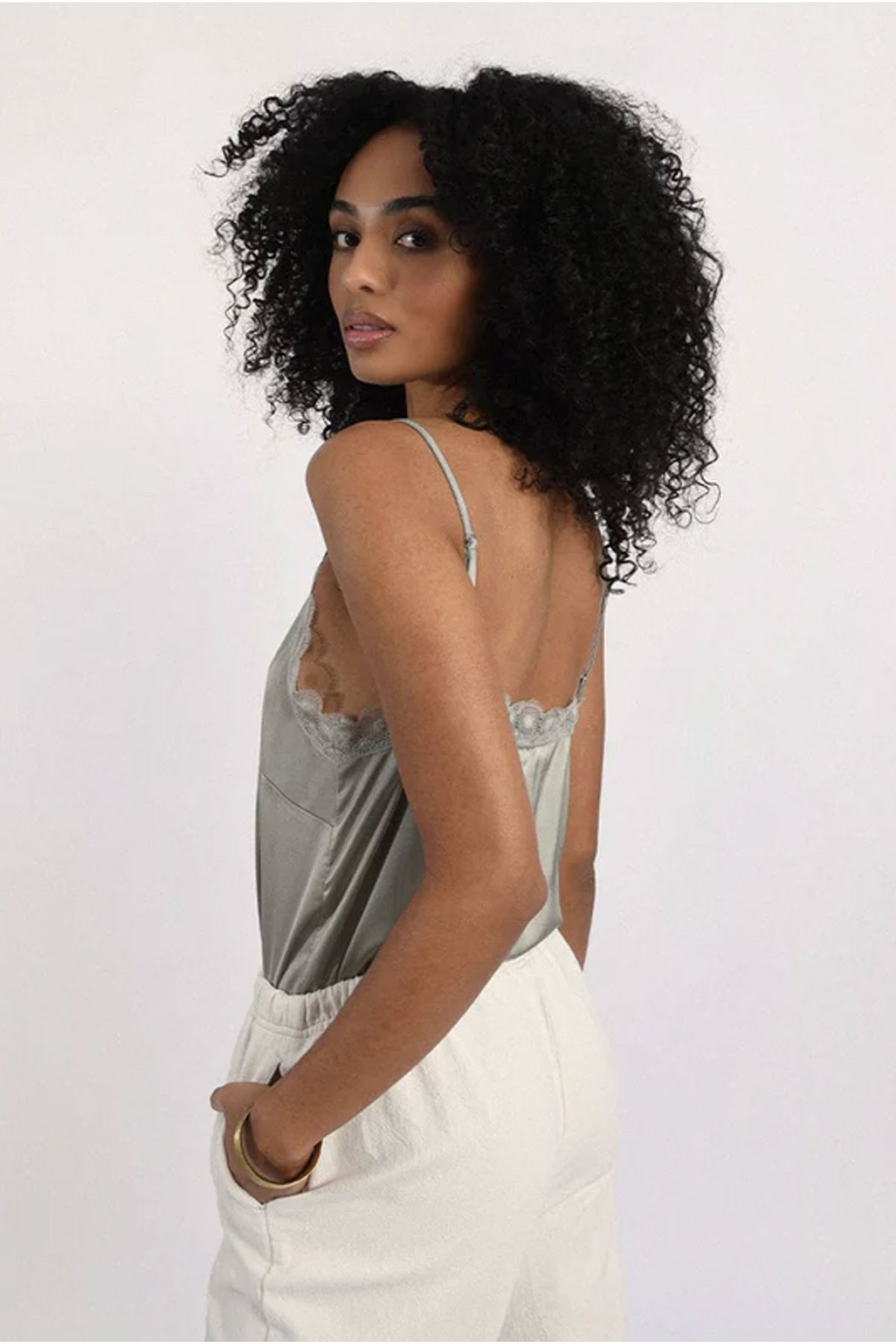 Molly bracken TR188BP