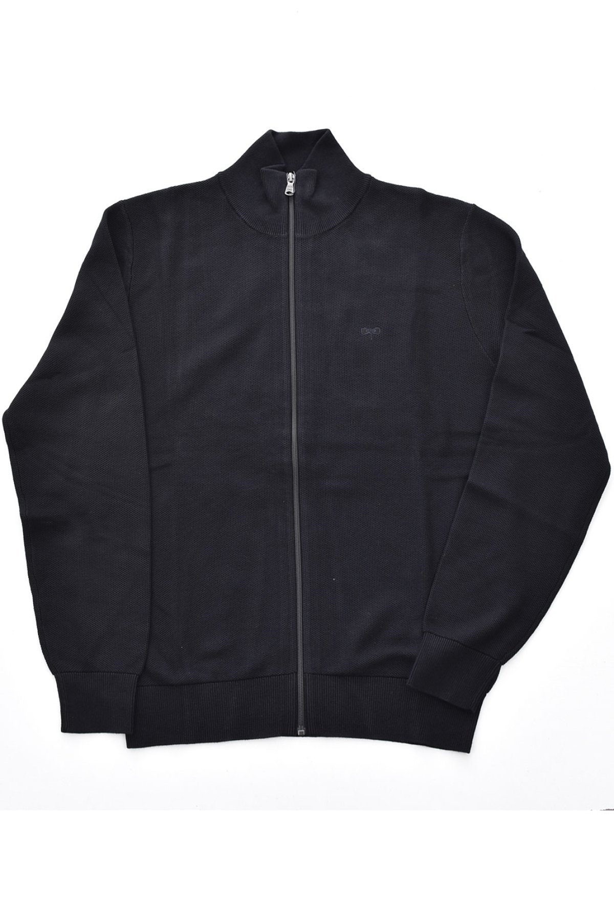 H23MAICA0007-Eden park