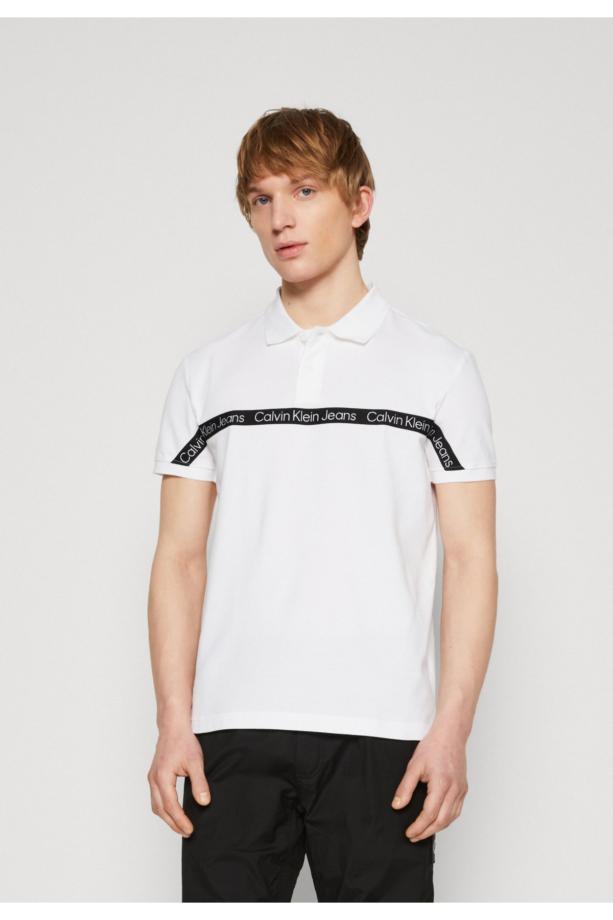 J30J322856-Calvin klein