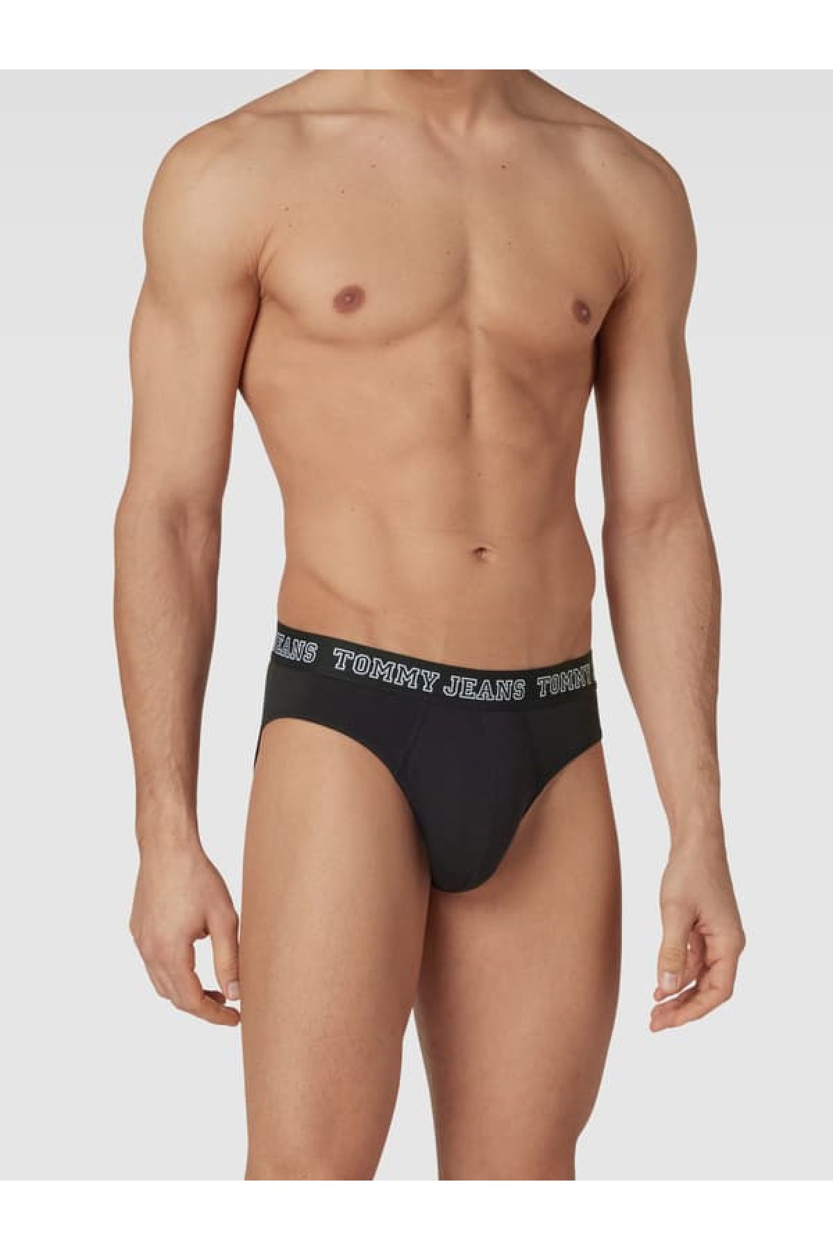 Tommy Jeans UM0UM02849