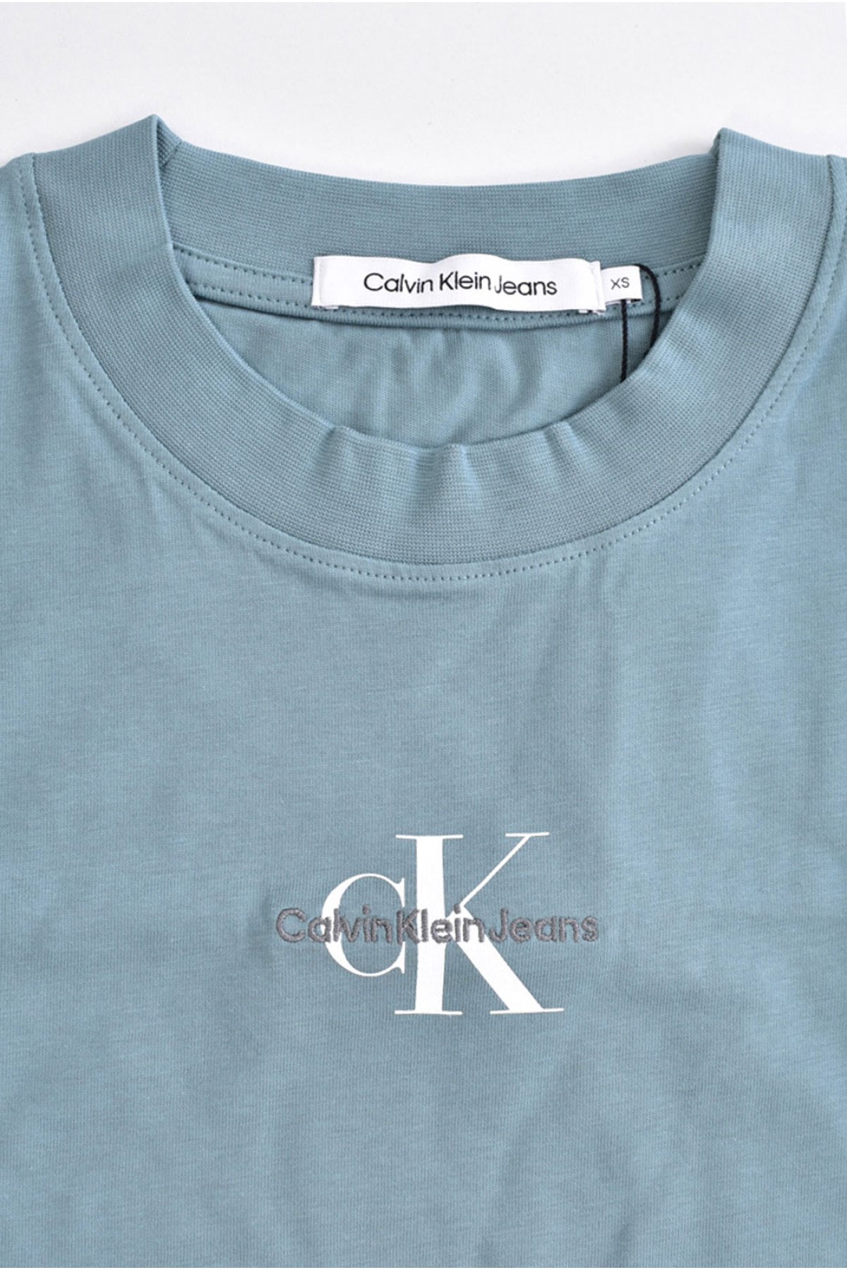 Calvin klein J20J221426