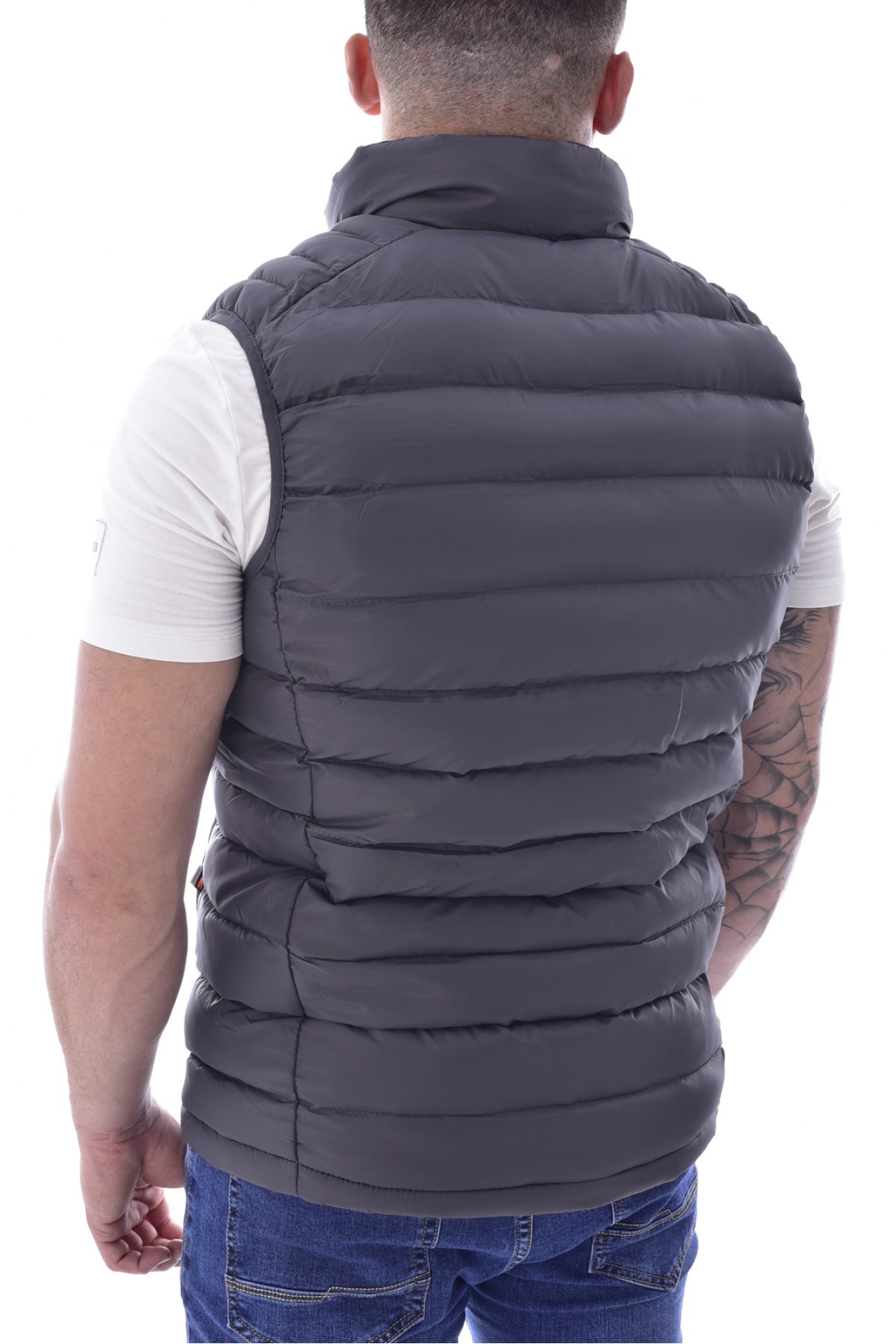 Leo gutti 2306