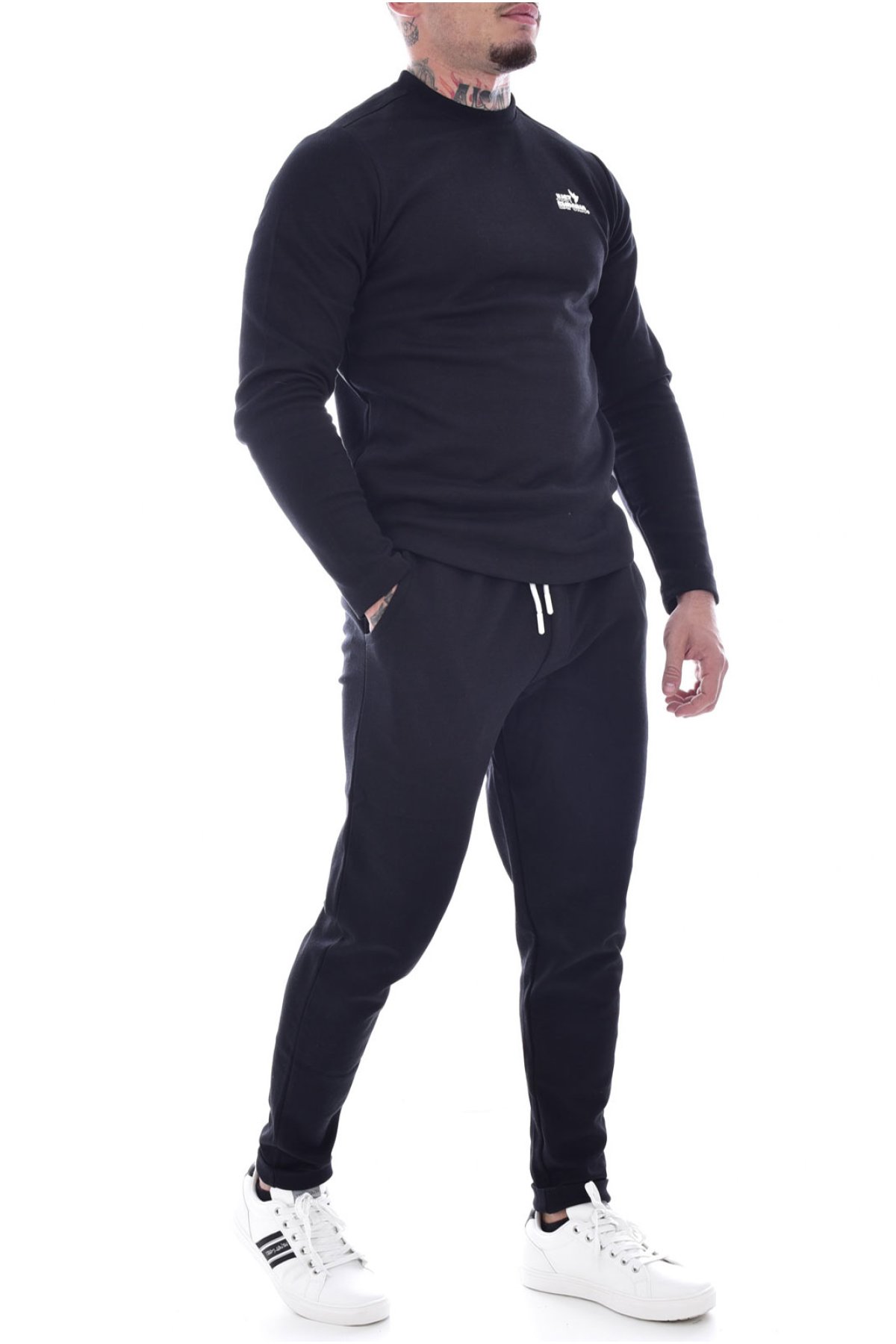 JE-JAKIOM-Just Emporio