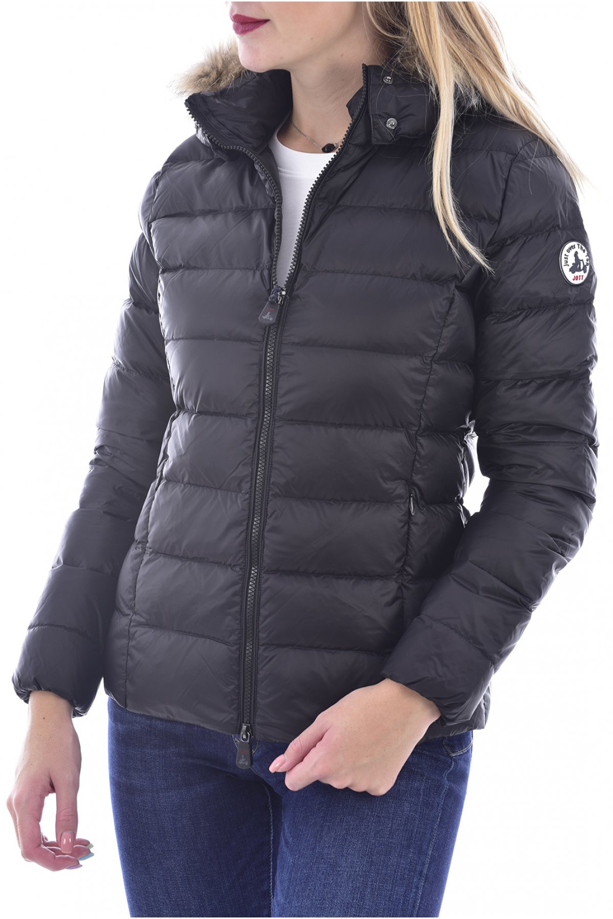 LUXE-Just over the top