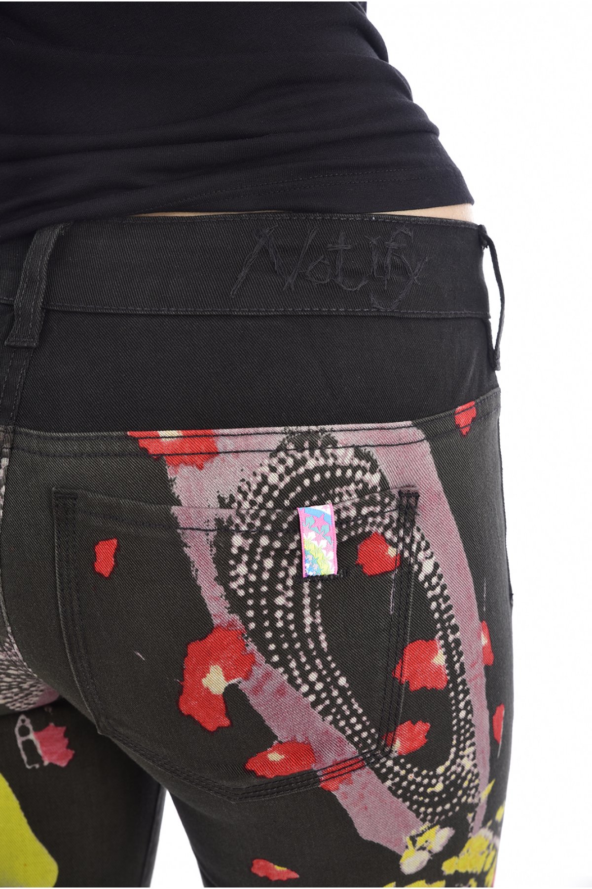 Notify MATD075 MYCELIS JUDITH