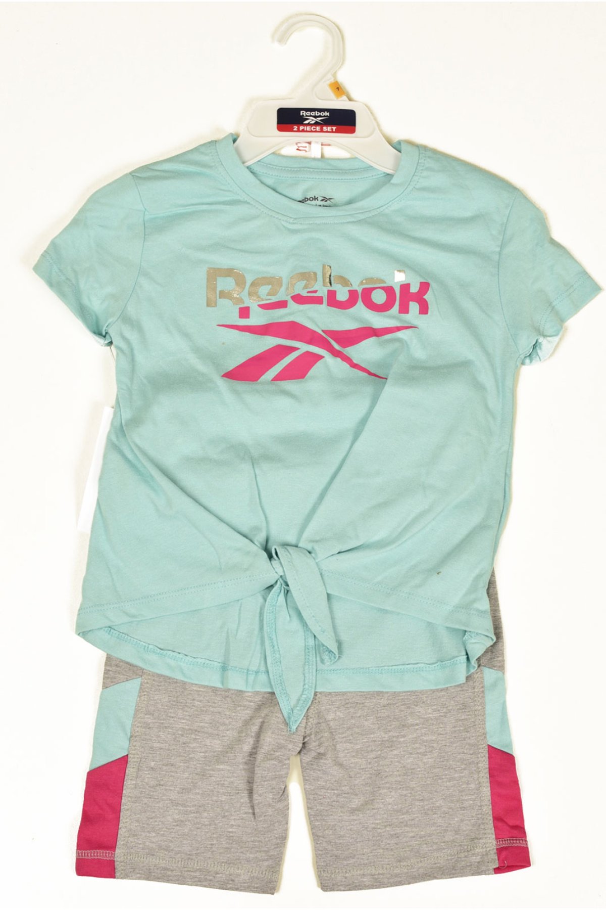 C4689-Reebok