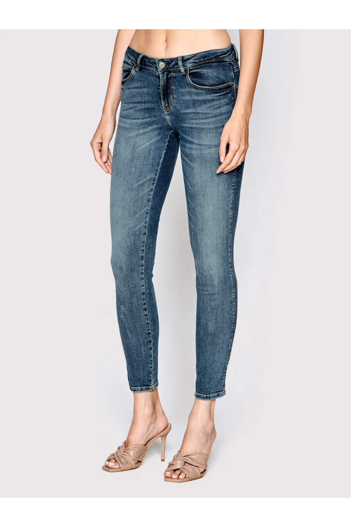 Guess jeans W2YAJ2 D4Q02