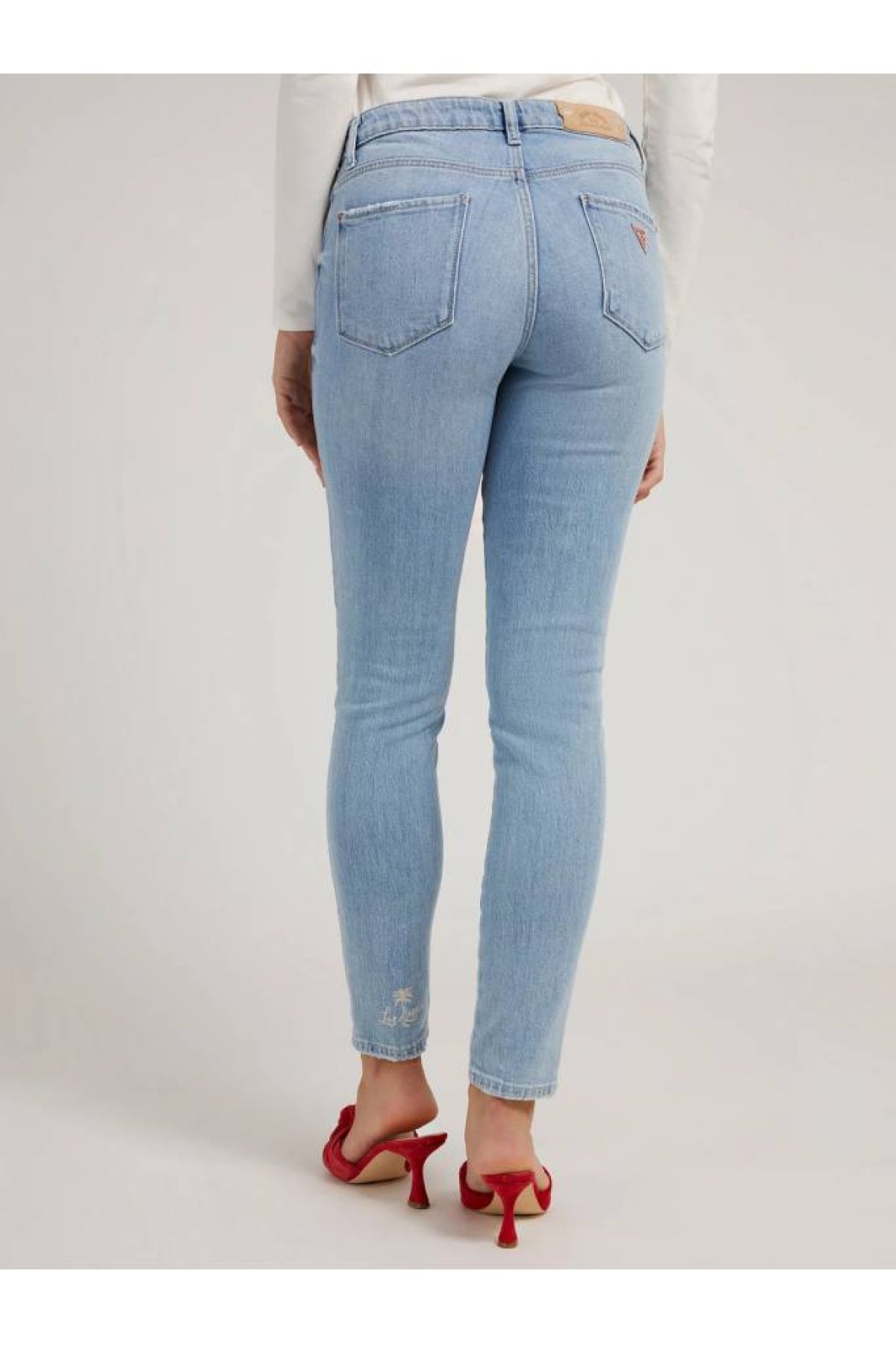 Guess jeans W2GA21 D4MS1
