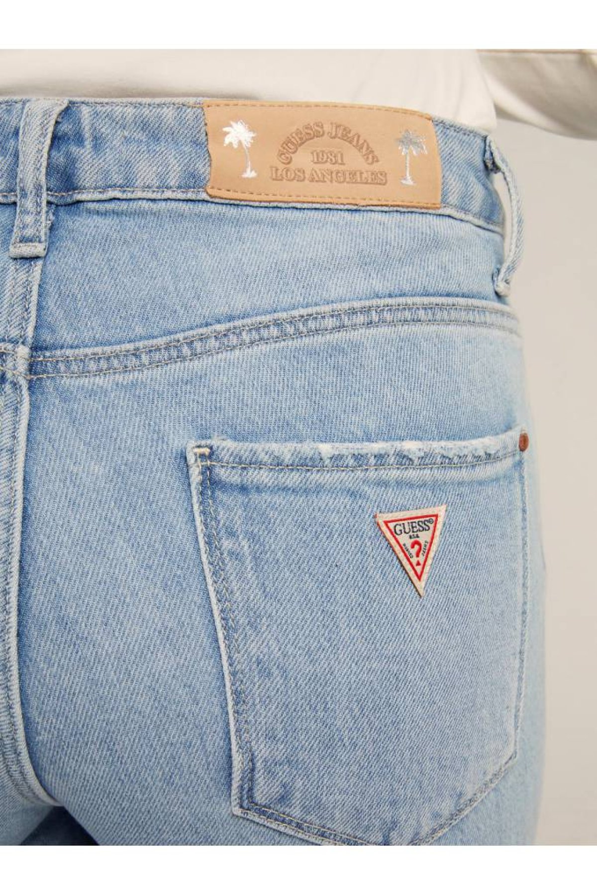 Guess jeans W2GA21 D4MS1