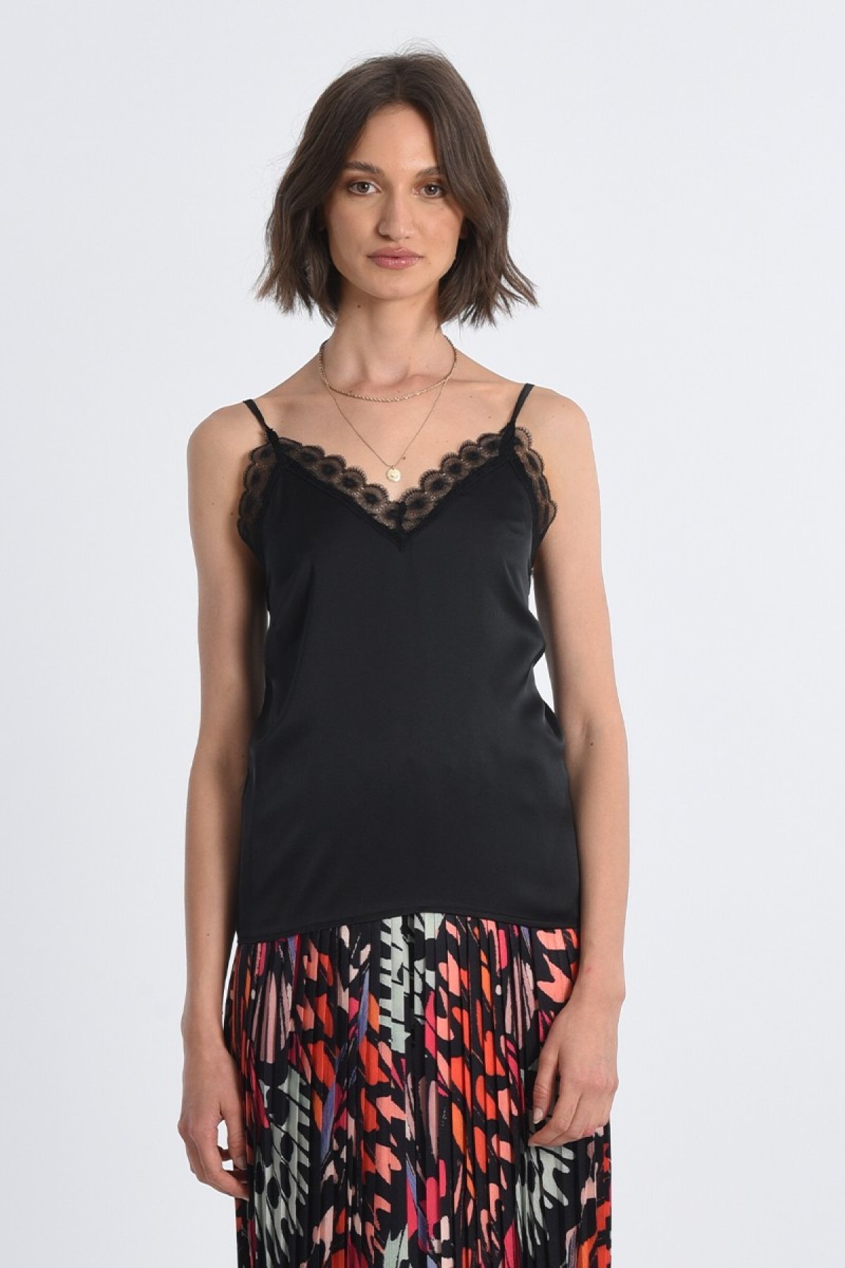 TR188BP-Molly bracken