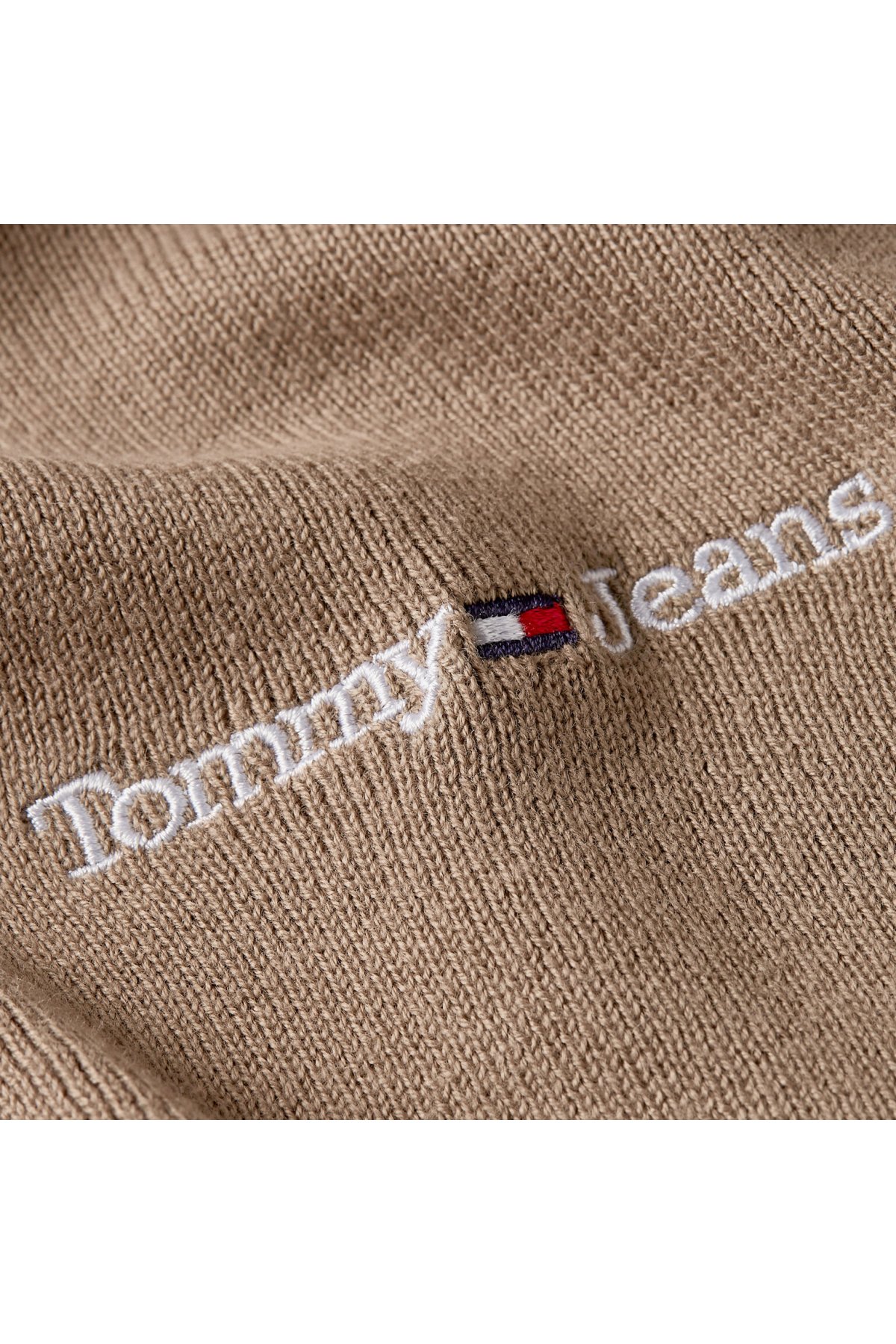 Tommy Jeans AM0AM11703