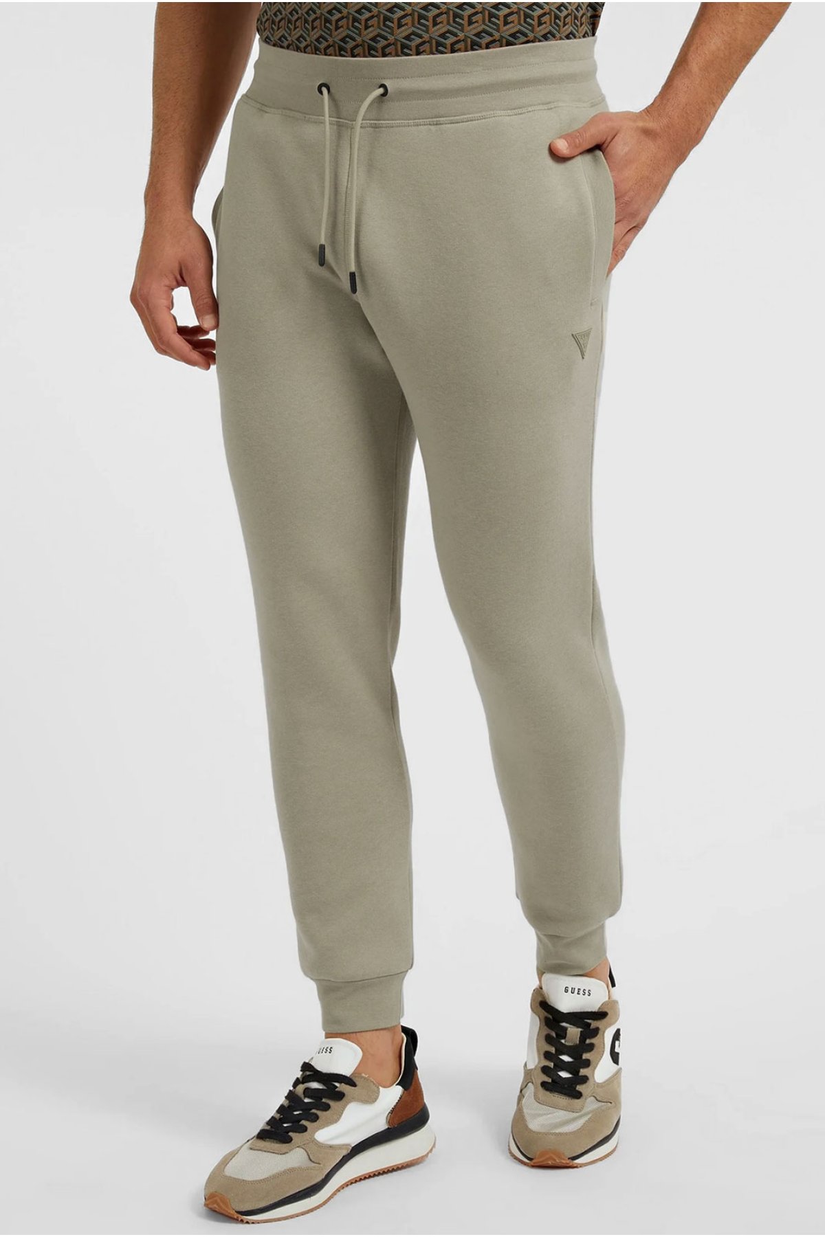 Z2YB22 K9V31-Guess jeans