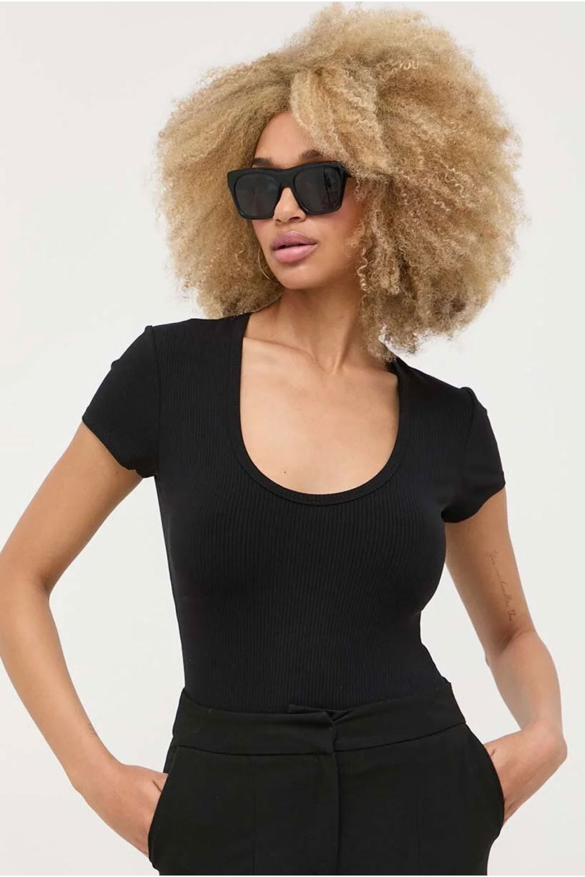 W3YP29 KB9E2-Guess jeans