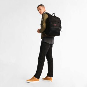 EK0000600081-Eastpak