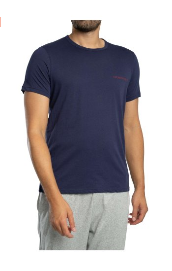 Ropa Emporio Armani en screenshot de vadoutlet